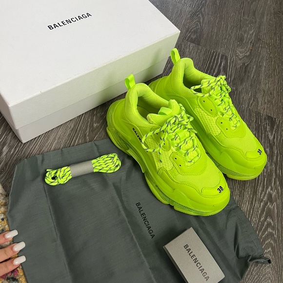 COPY - Size 38 Balenciagas - Picture 2 of 5